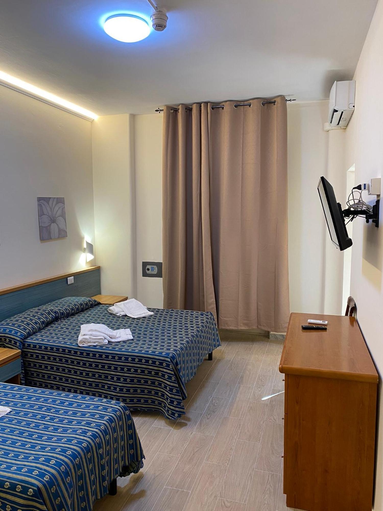 Albergo Athena Roma Exterior foto