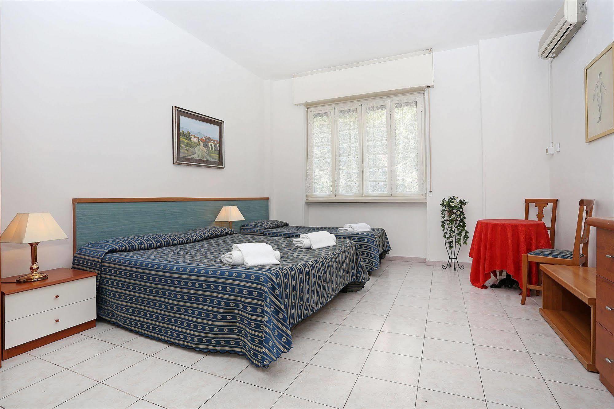 Albergo Athena Roma Exterior foto